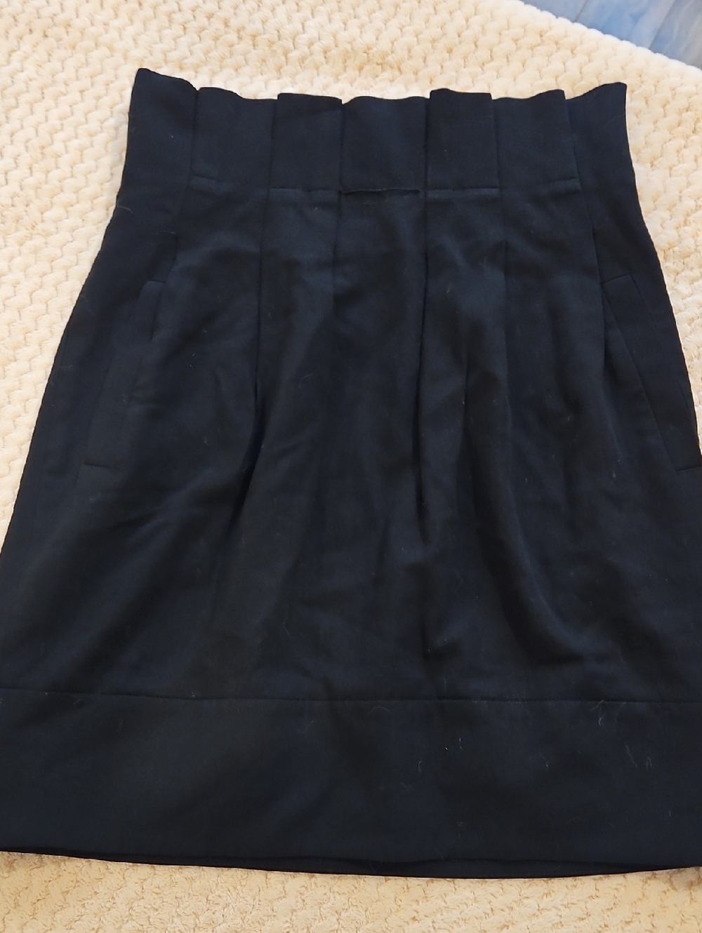 BCBGMaxAzria Black Lined Skirt